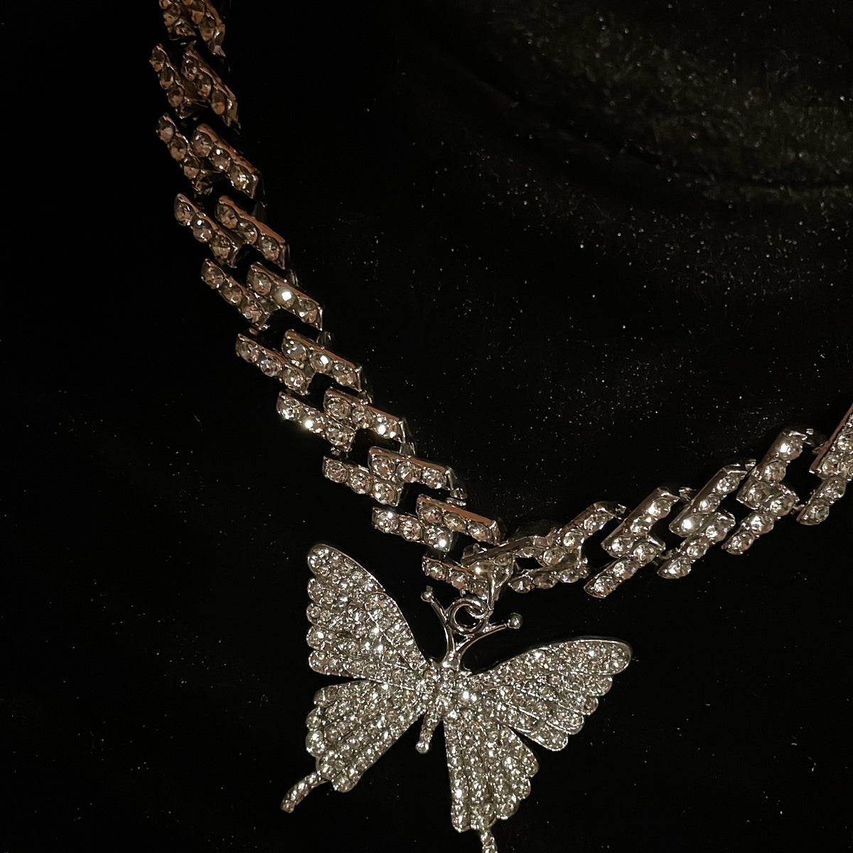 Butterfly Diamond Necklace | Diamond Necklaces | Leviev Diamonds